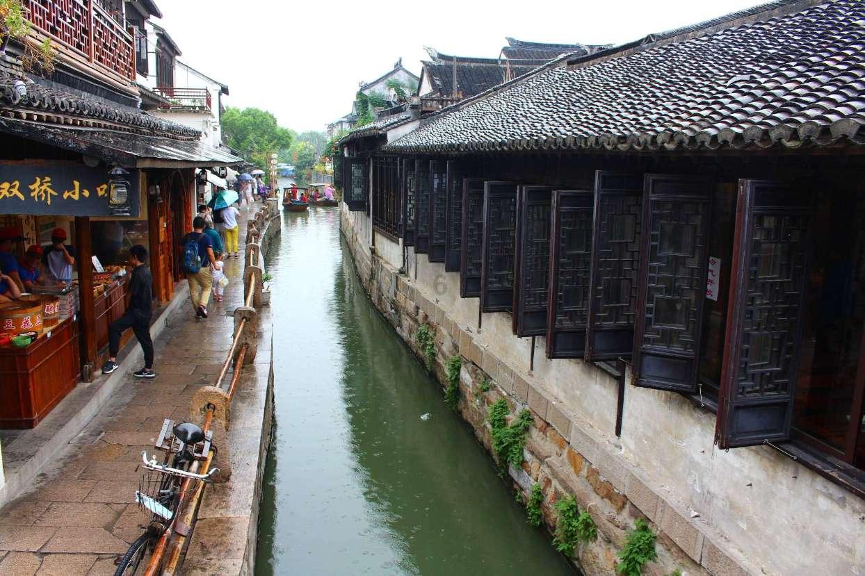 商场购物狂欢